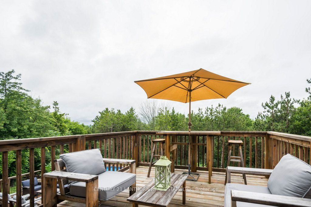 1053 Smith Street Property Photo 17