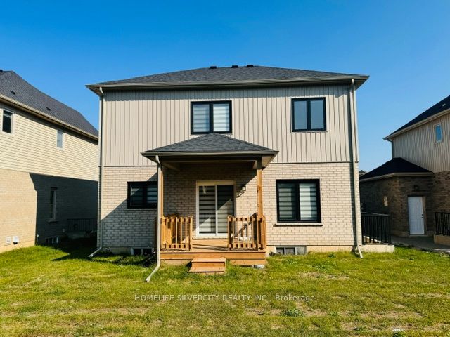 27 Autumn Avenue Property Photo 4
