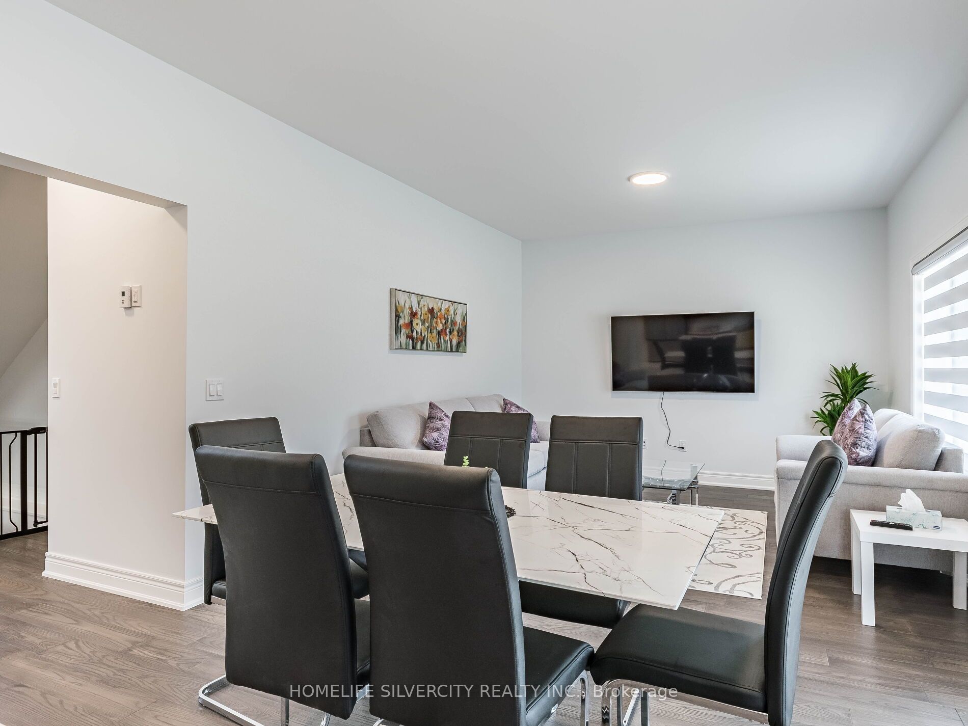 27 Autumn Avenue Property Photo 15