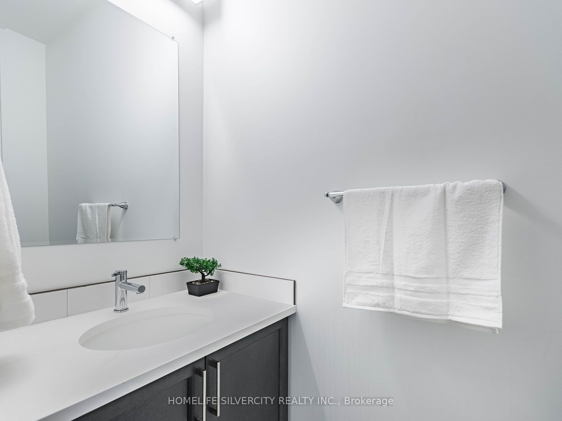 27 Autumn Avenue Property Photo 20