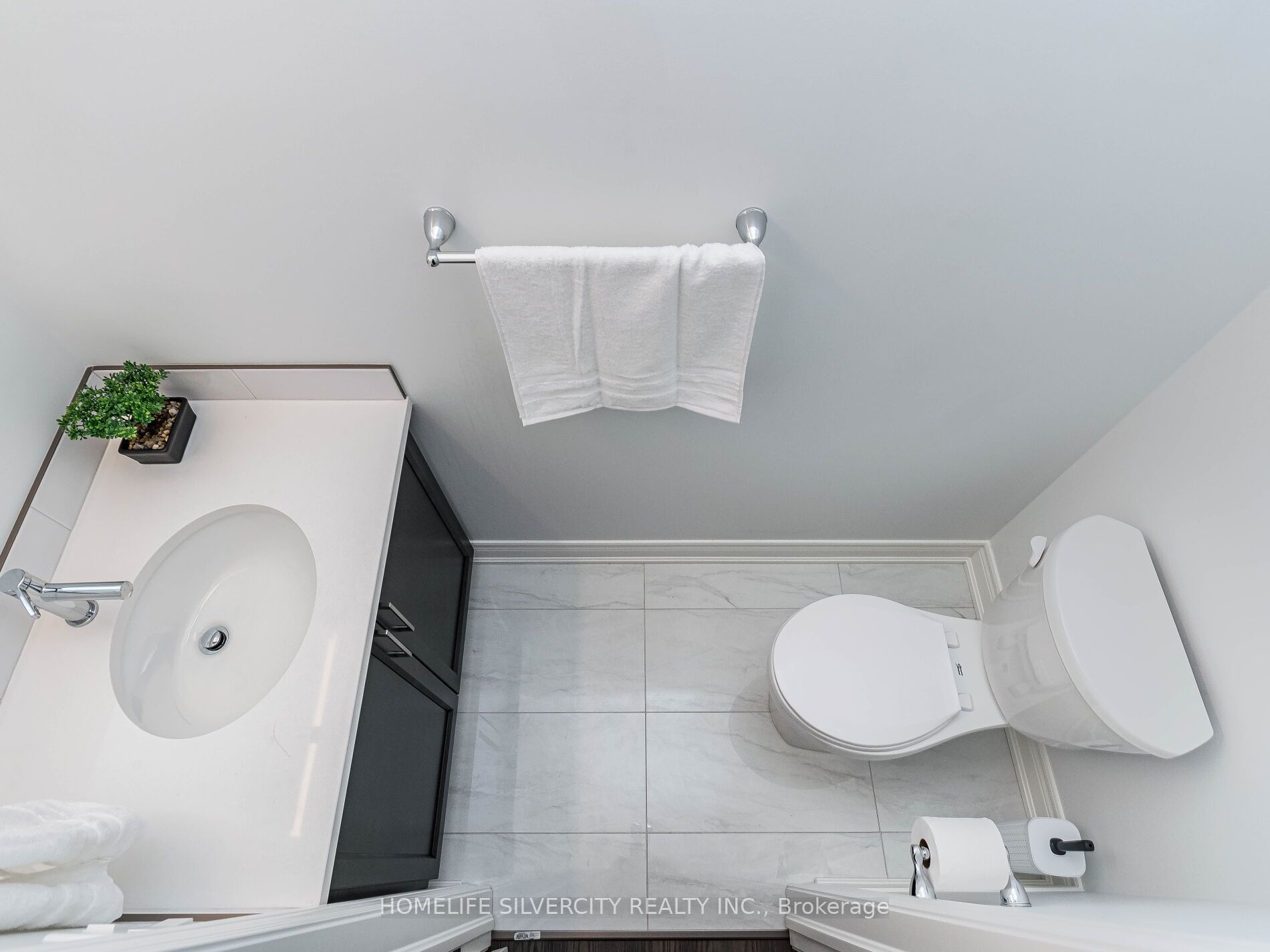 27 Autumn Avenue Property Photo 21