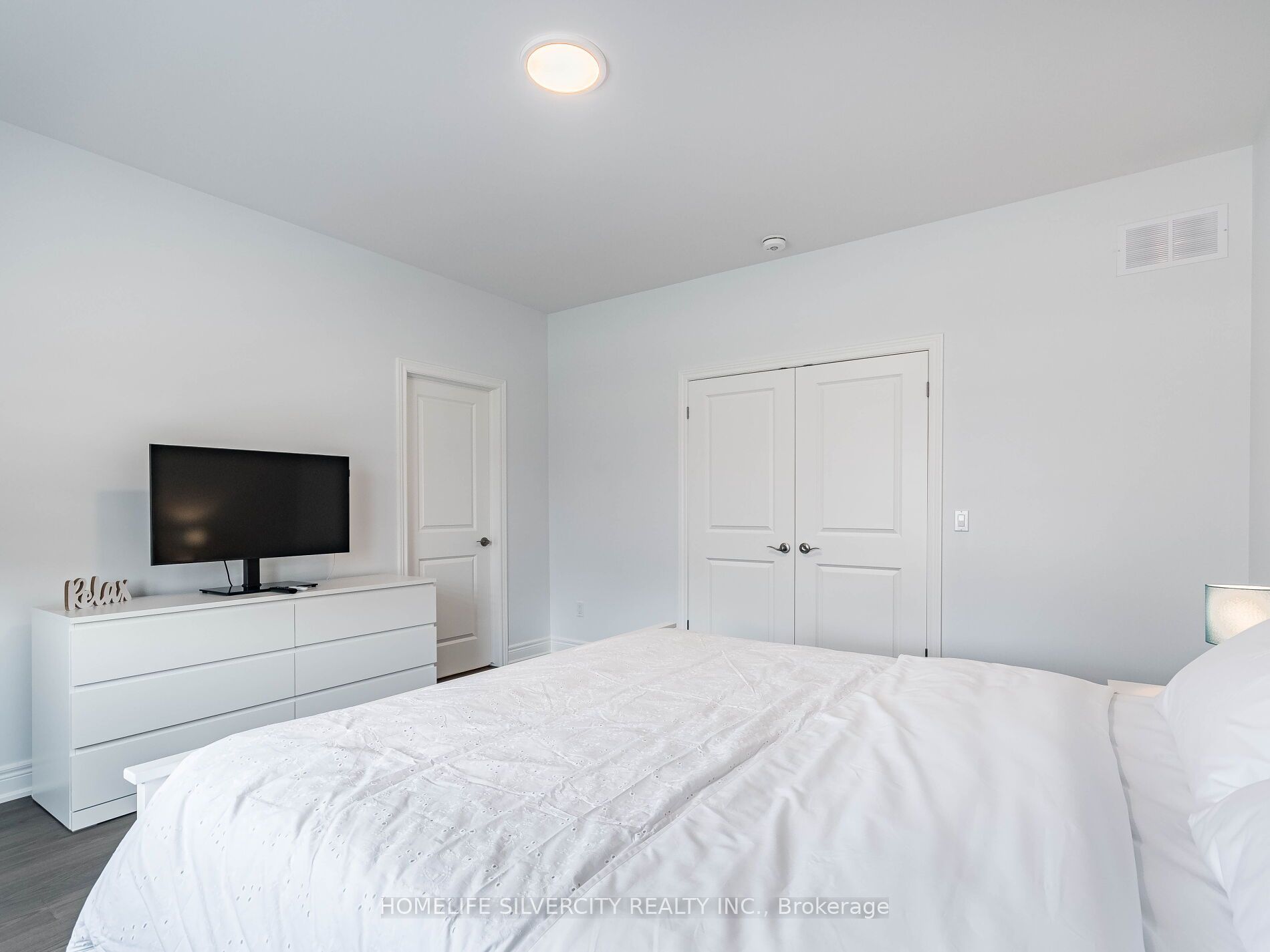 27 Autumn Avenue Property Photo 26