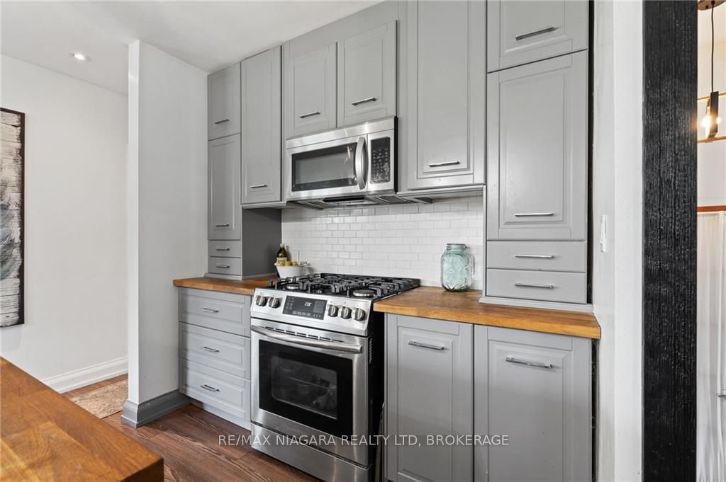 908 Netherby Road Property Photo 6