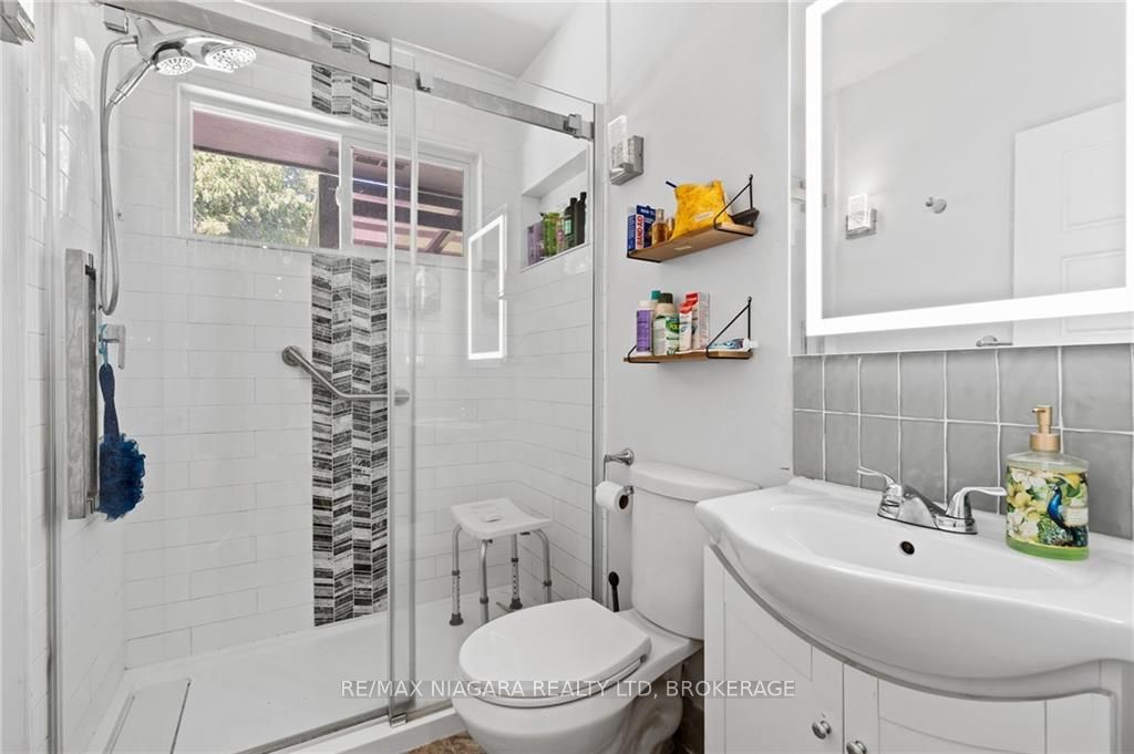 908 Netherby Road Property Photo 11