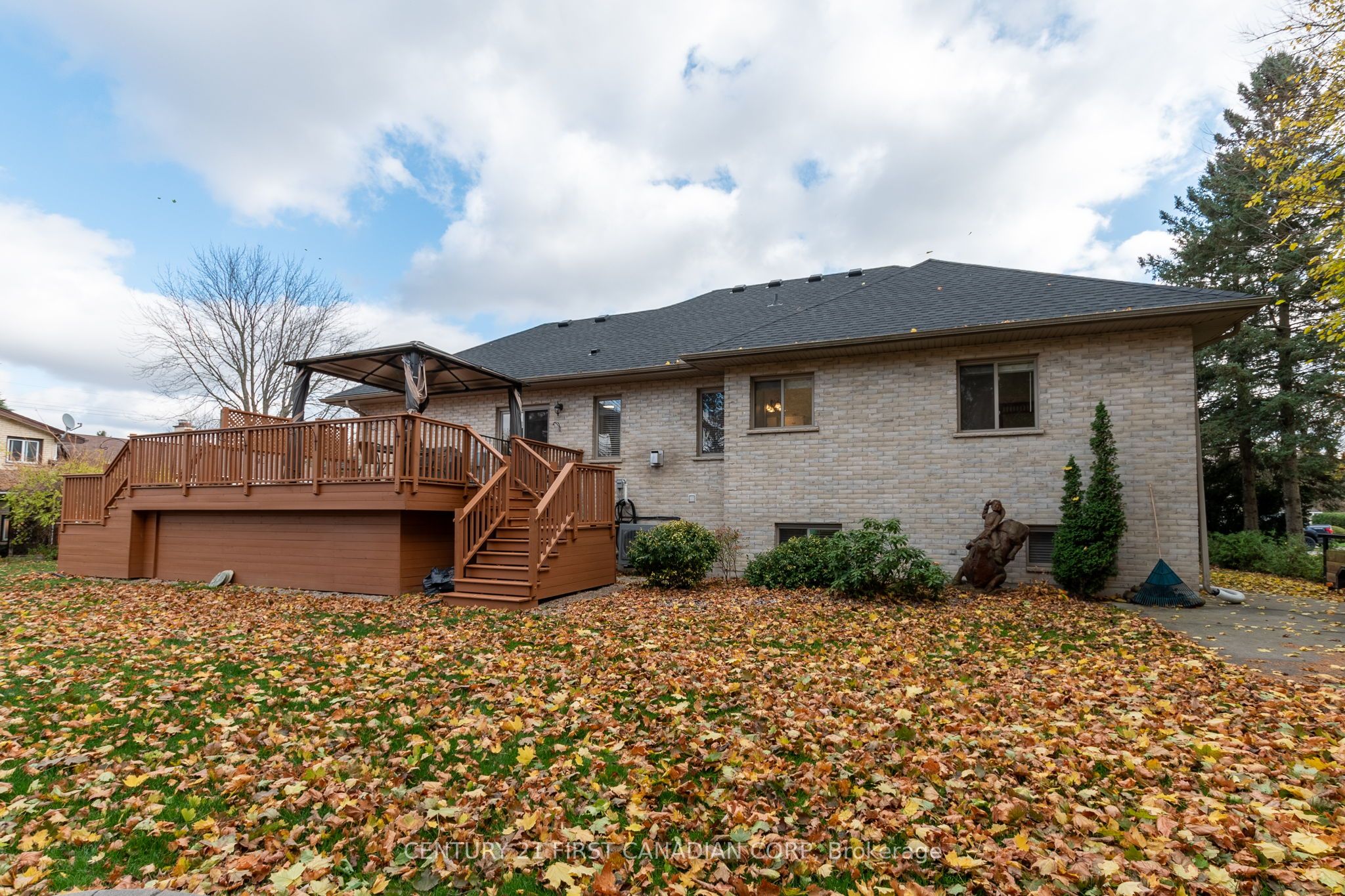 109 Princess Avenue Property Photo 4