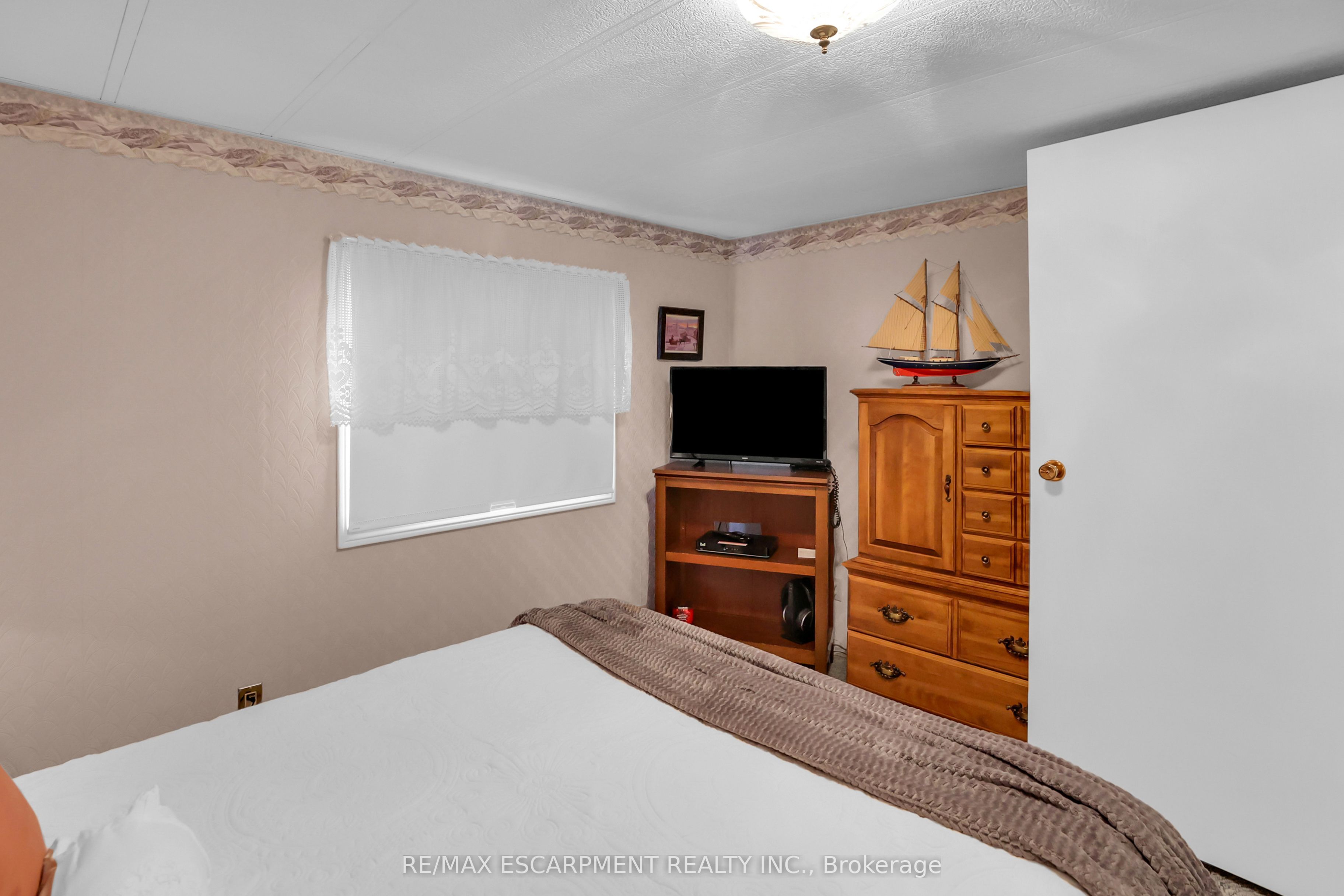 #335 - 3033 Townline Road Property Photo 16