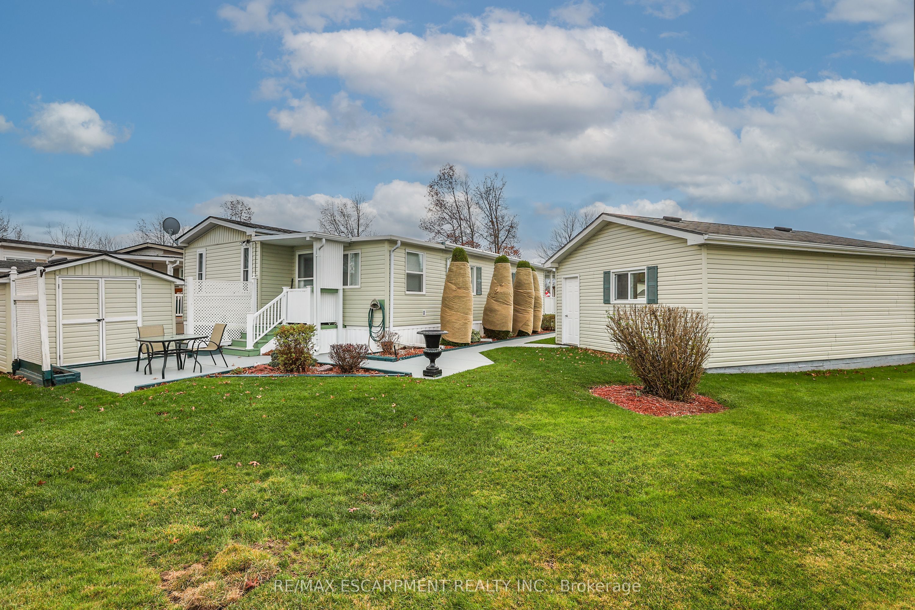 #335 - 3033 Townline Road Property Photo 20