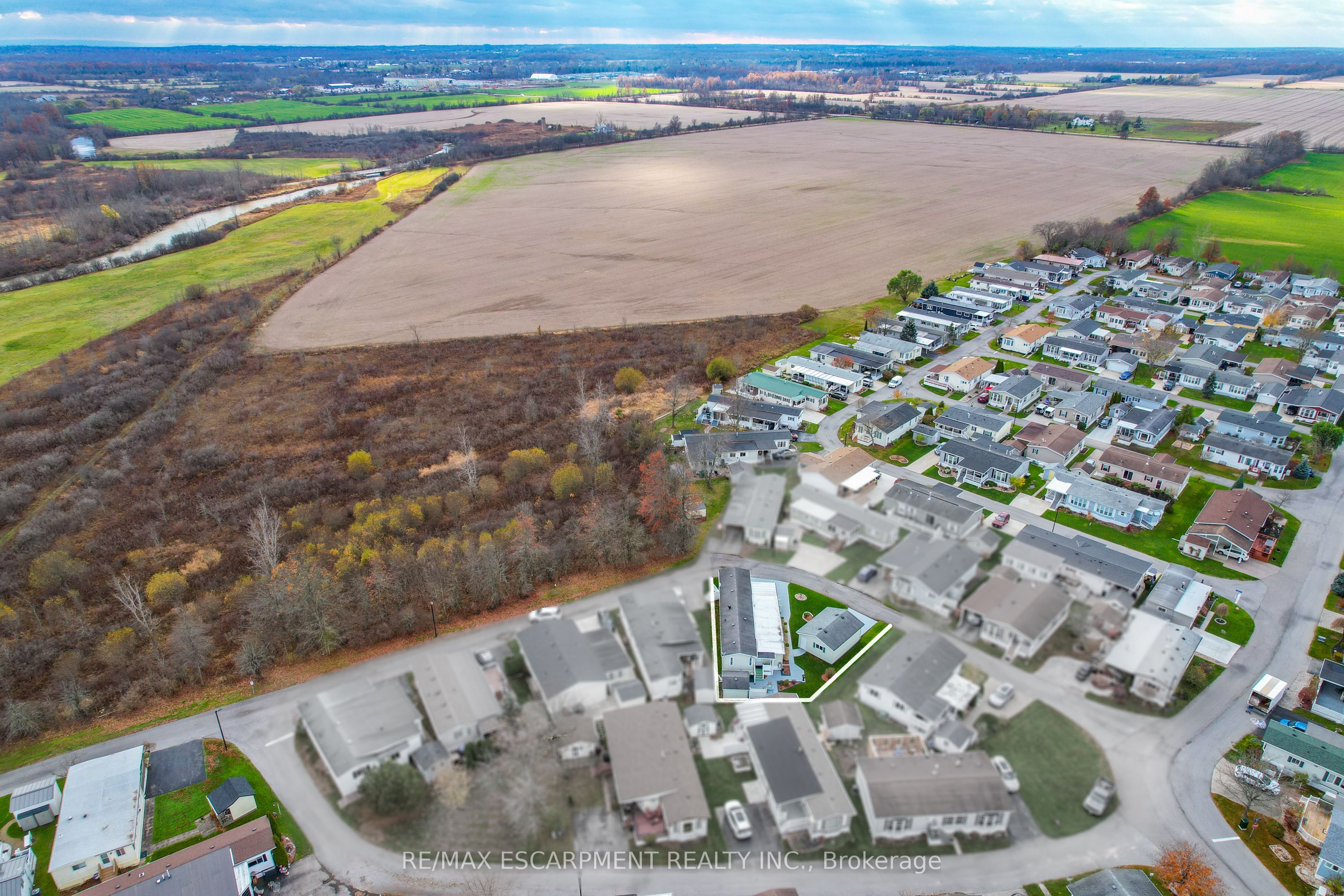 #335 - 3033 Townline Road Property Photo 26