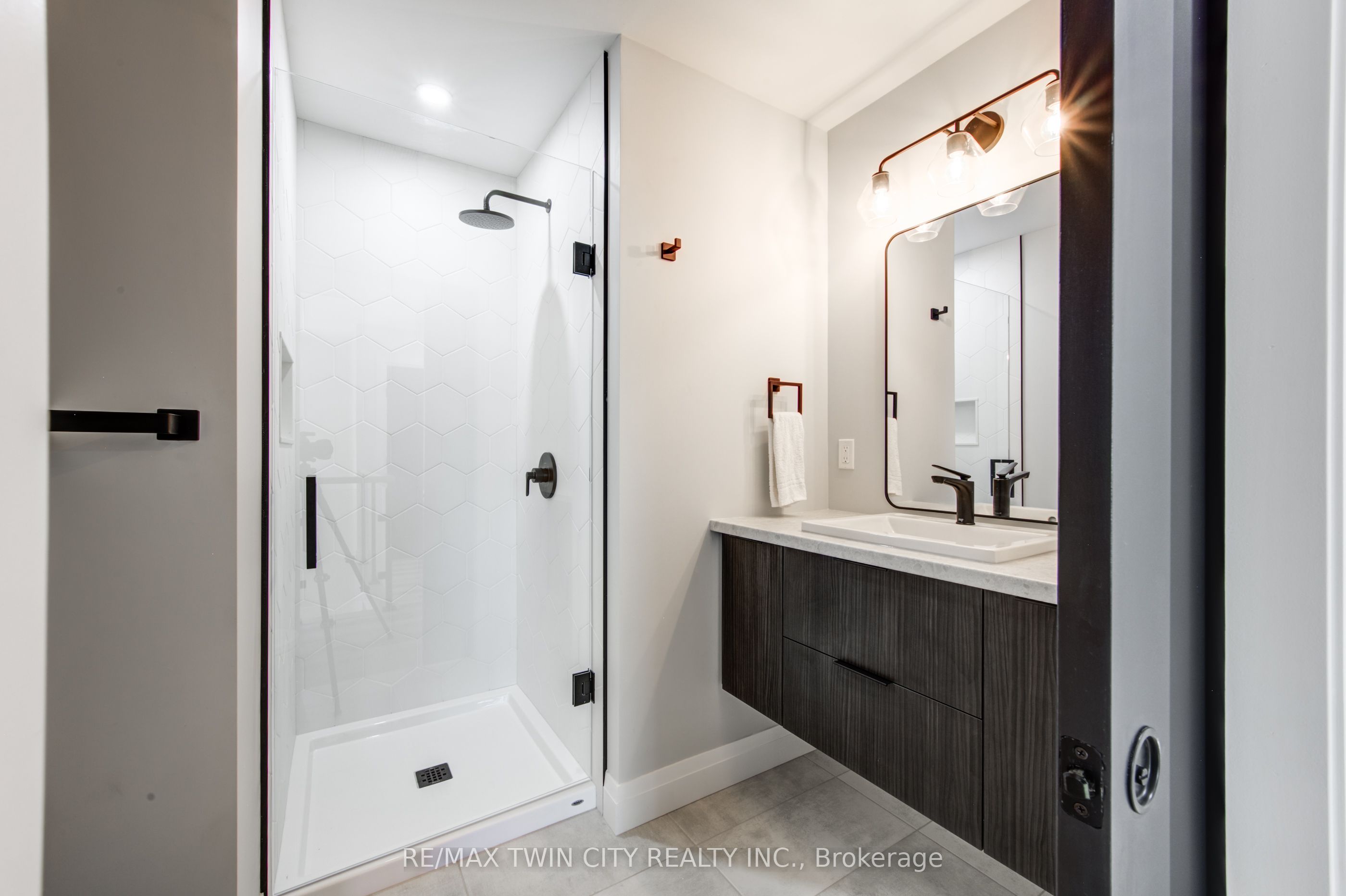 57 Centre Street Property Photo 17