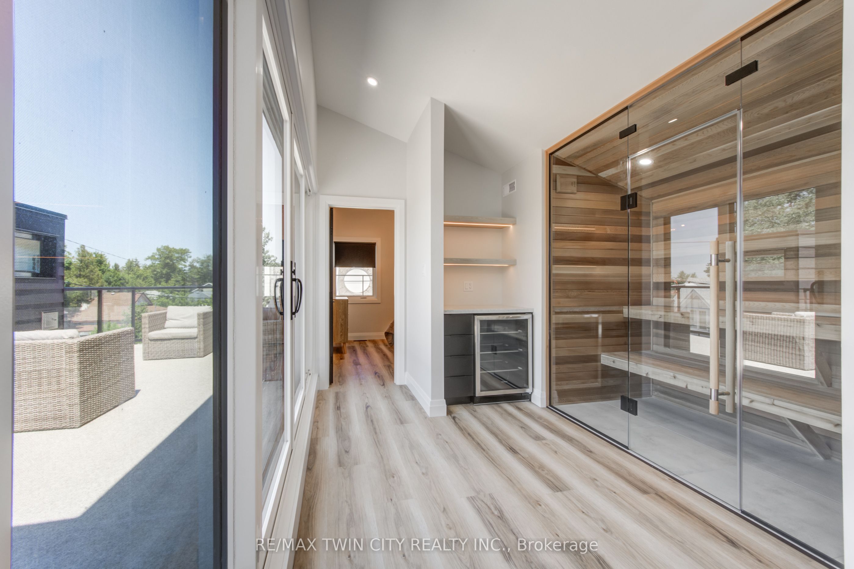 57 Centre Street Property Photo 28