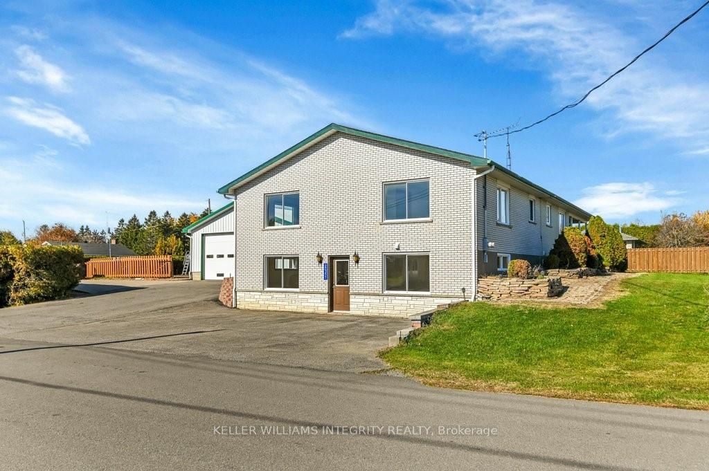 20397 Park Crescent Property Photo 5