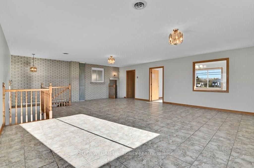 20397 Park Crescent Property Photo 11