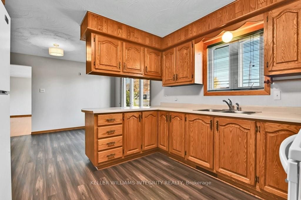 20397 Park Crescent Property Photo 16