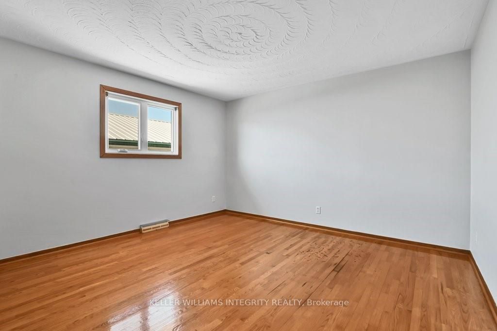 20397 Park Crescent Property Photo 29