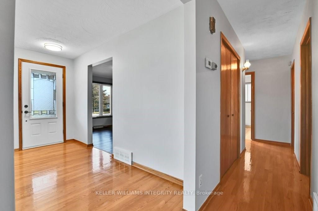20397 Park Crescent Property Photo 32