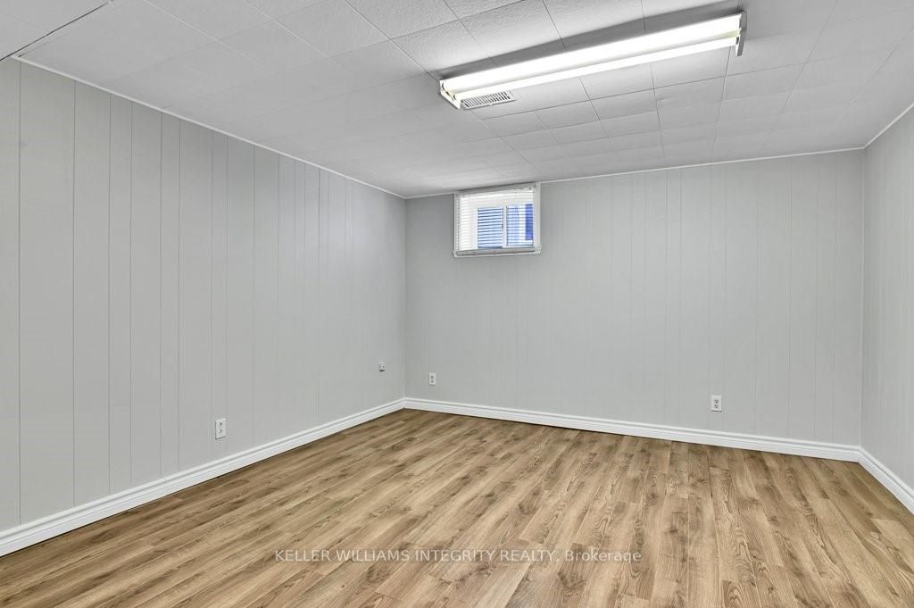 20397 Park Crescent Property Photo 48