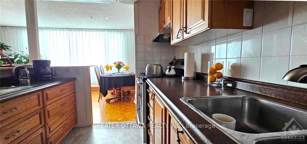 #501 - 2625 Regina Street Property Photo 8