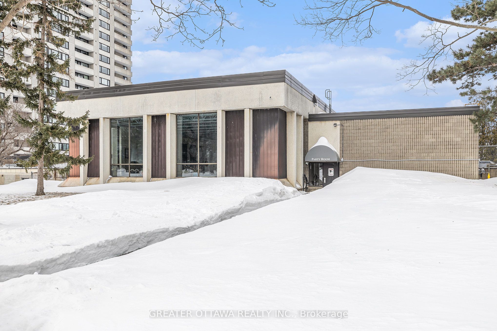 #501 - 2625 Regina Street Property Photo 32