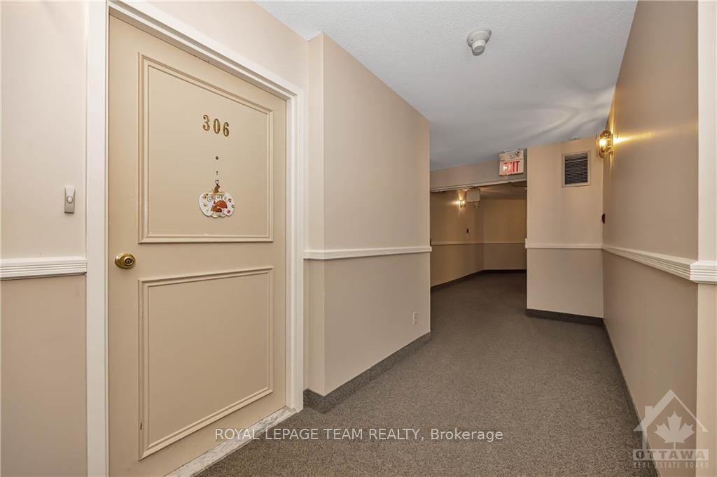 #306 - 10 Armstrong Drive Property Photo 8