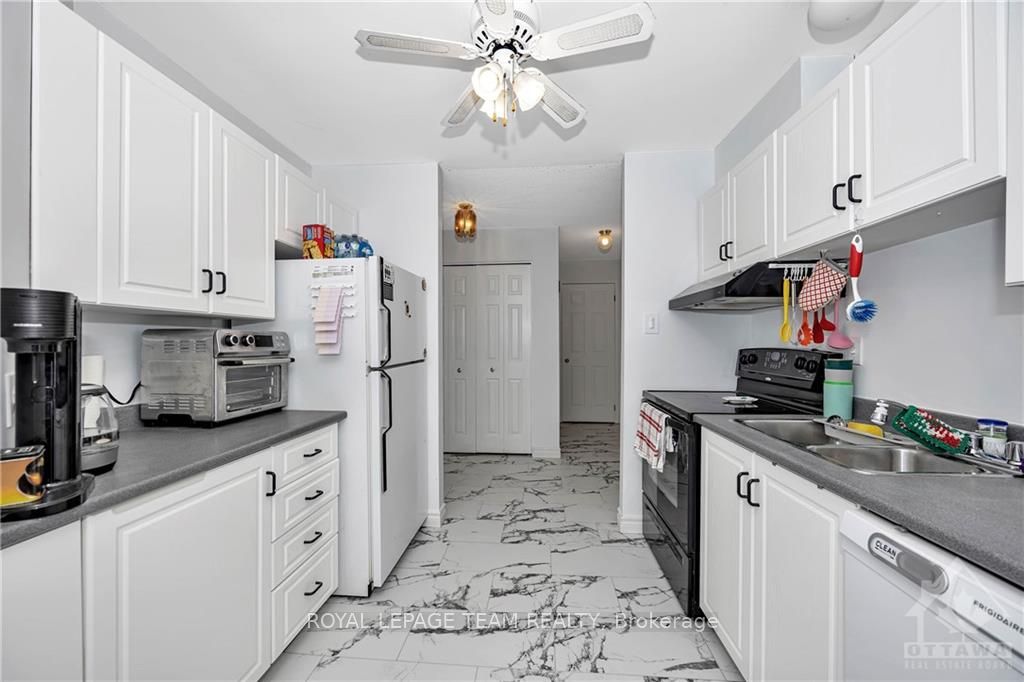 #306 - 10 Armstrong Drive Property Photo 11