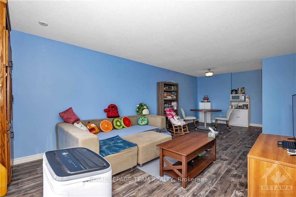 #306 - 10 Armstrong Drive Property Photo 22
