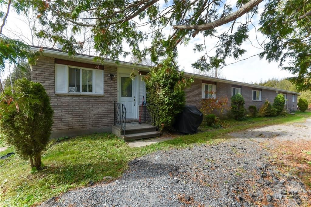 1860 Greys Creek Road Property Photo 1