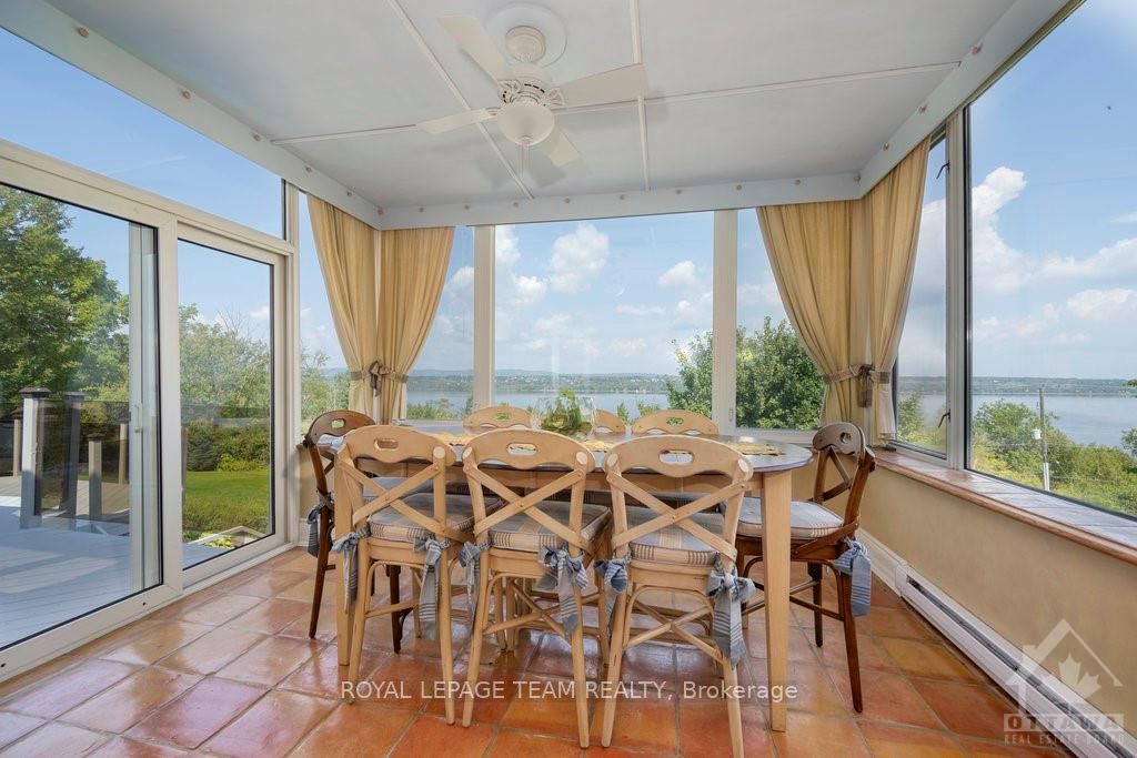 1870 Sixth Line Road Property Photo 6