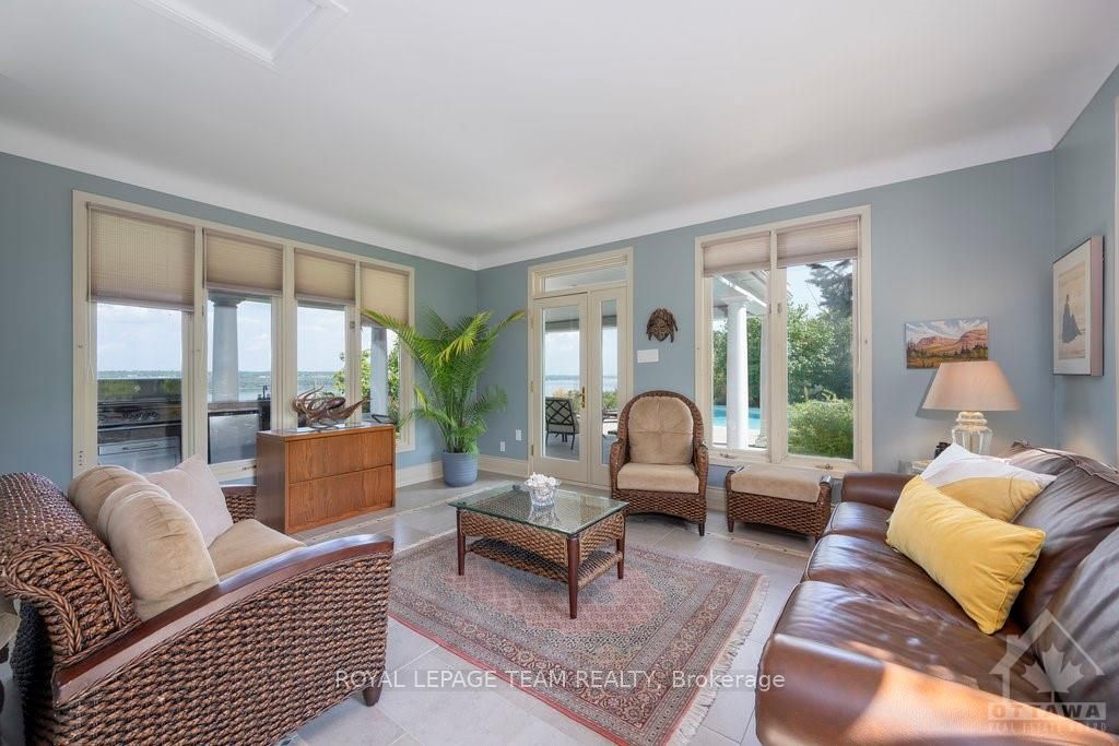 1870 Sixth Line Road Property Photo 11