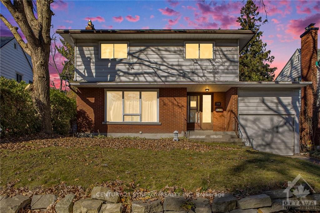 2725 Kelly Avenue Property Photo 4