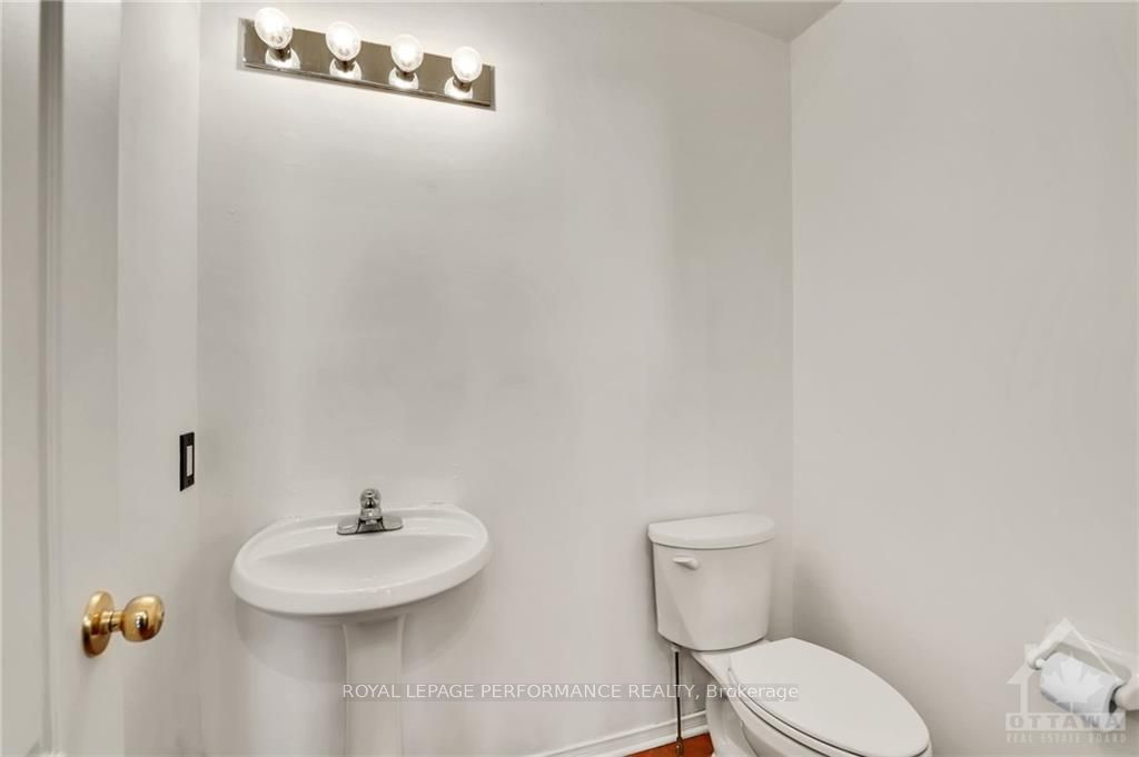 2103 Esprit Drive Property Photo 19