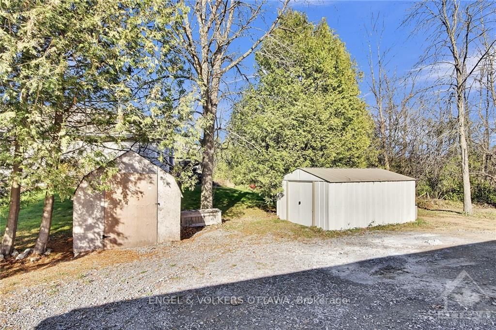 4715 Kelso Street Property Photo 7