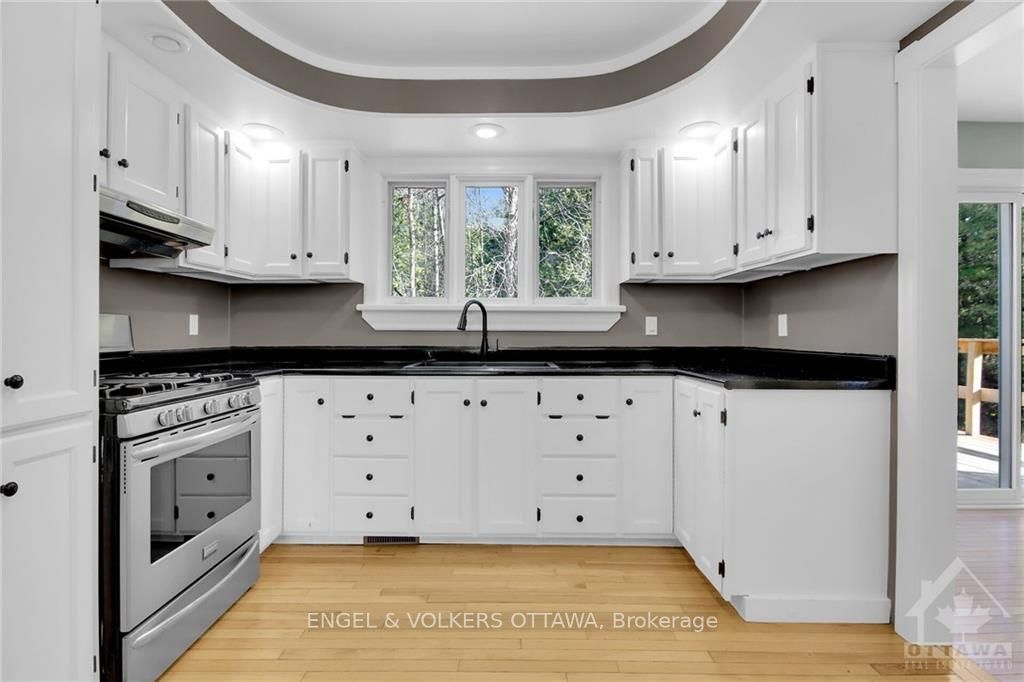 4715 Kelso Street Property Photo 11