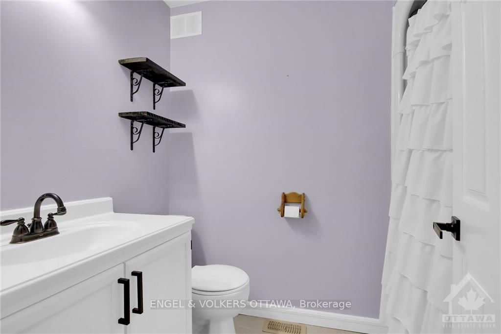 4715 Kelso Street Property Photo 15