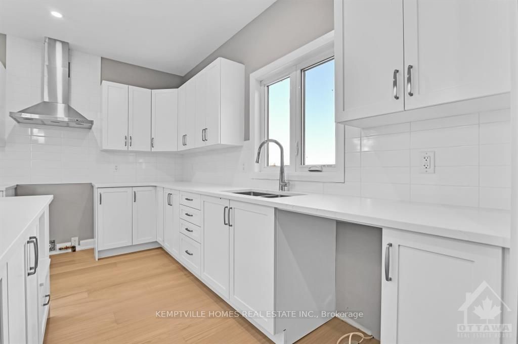 465 Pioneer Road Property Photo 8