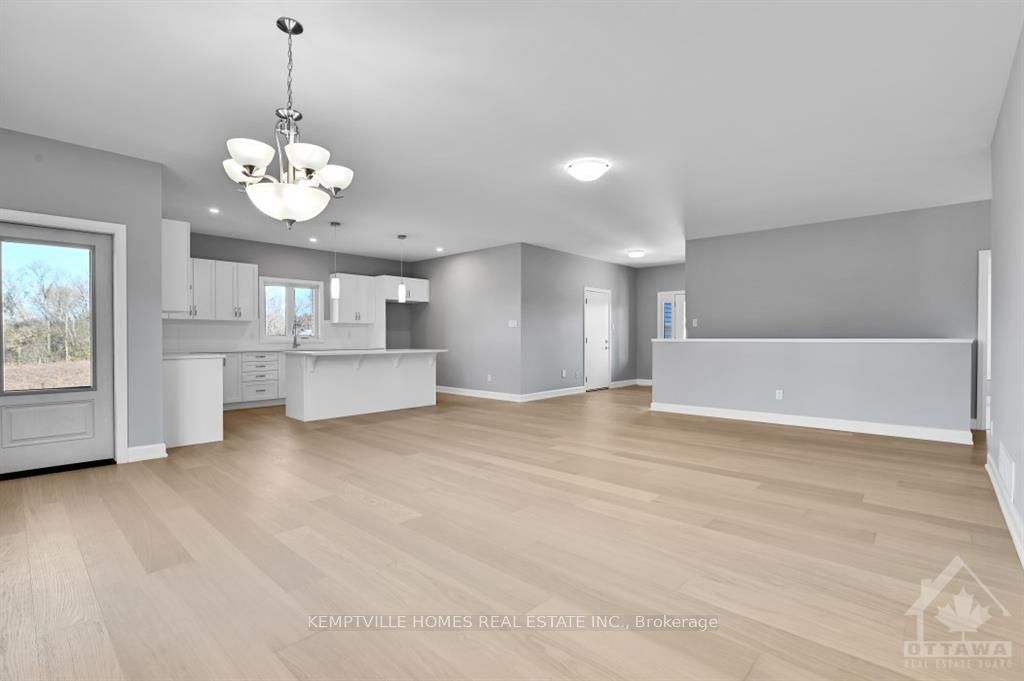 465 Pioneer Road Property Photo 12