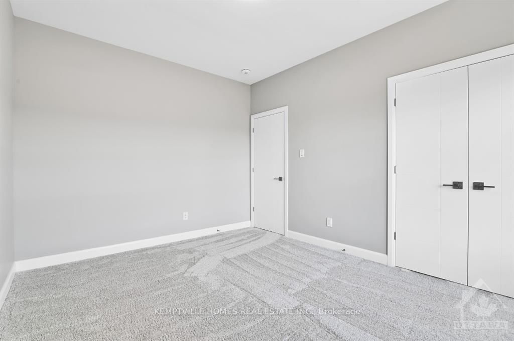 465 Pioneer Road Property Photo 22