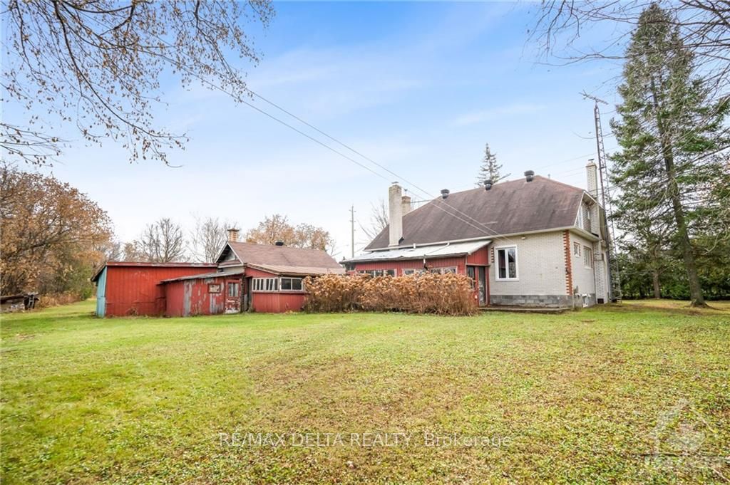 1015 Labrosse Street Property Photo 6