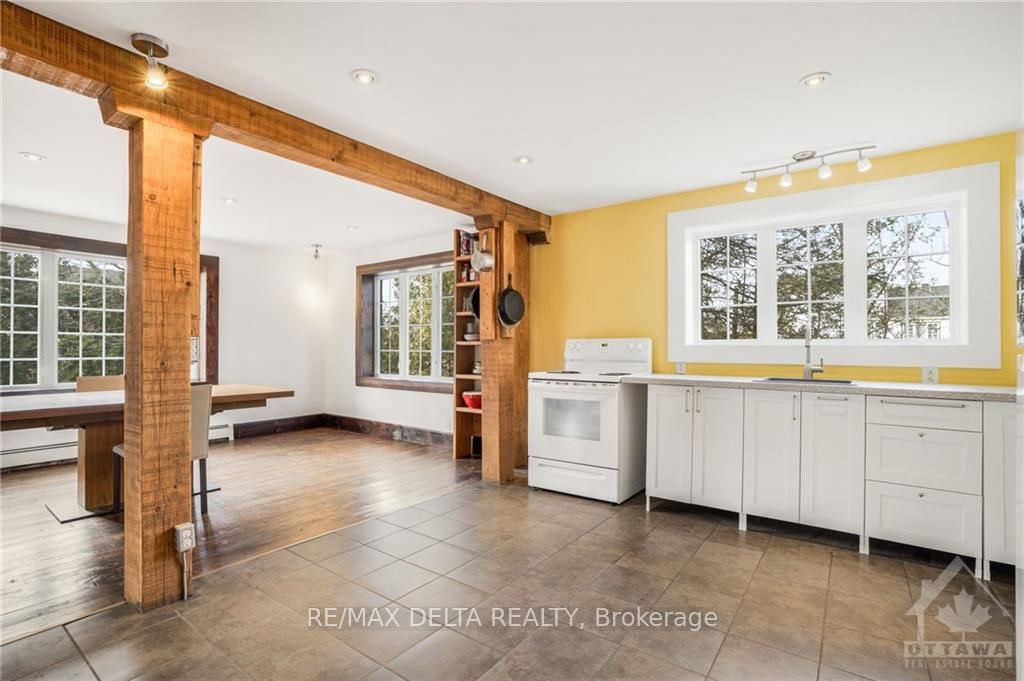 1015 Labrosse Street Property Photo 10