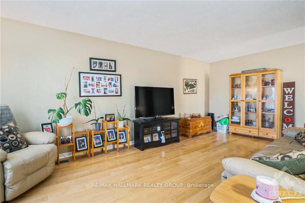 12 Haggart Street Property Photo 5