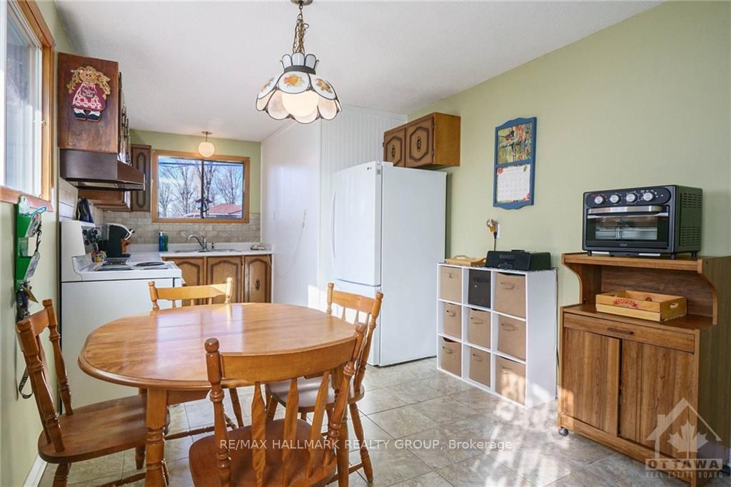12 Haggart Street Property Photo 8