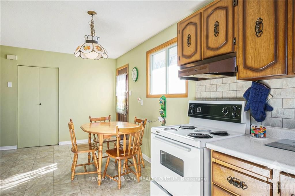 12 Haggart Street Property Photo 10