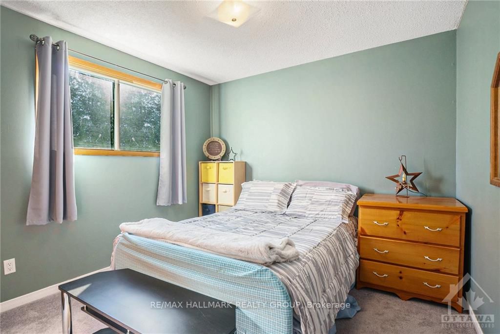 12 Haggart Street Property Photo 15