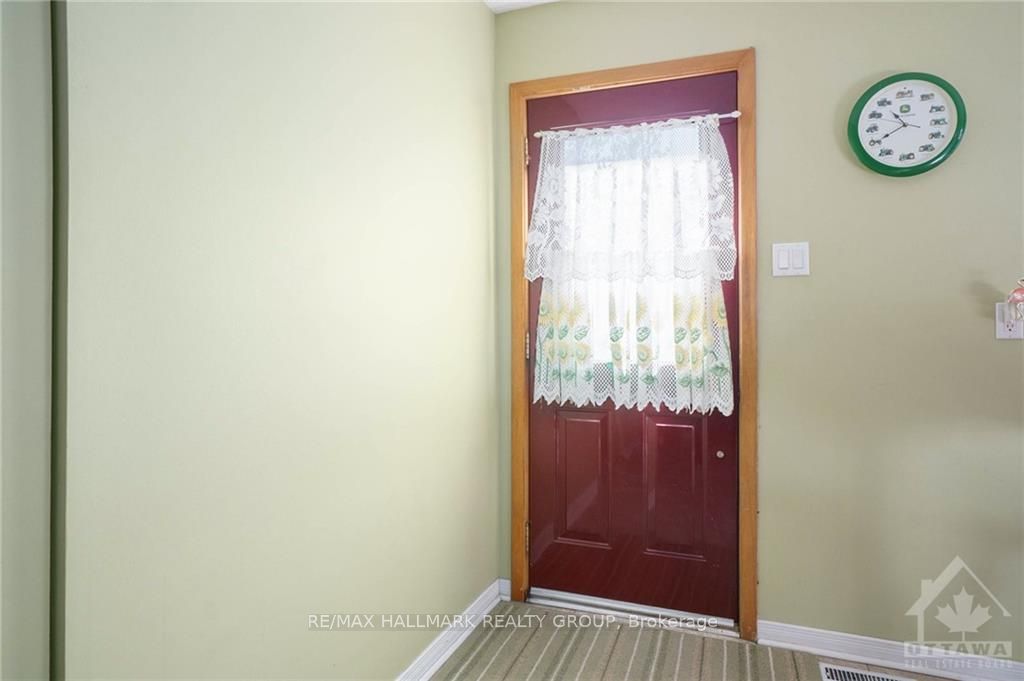 12 Haggart Street Property Photo 17