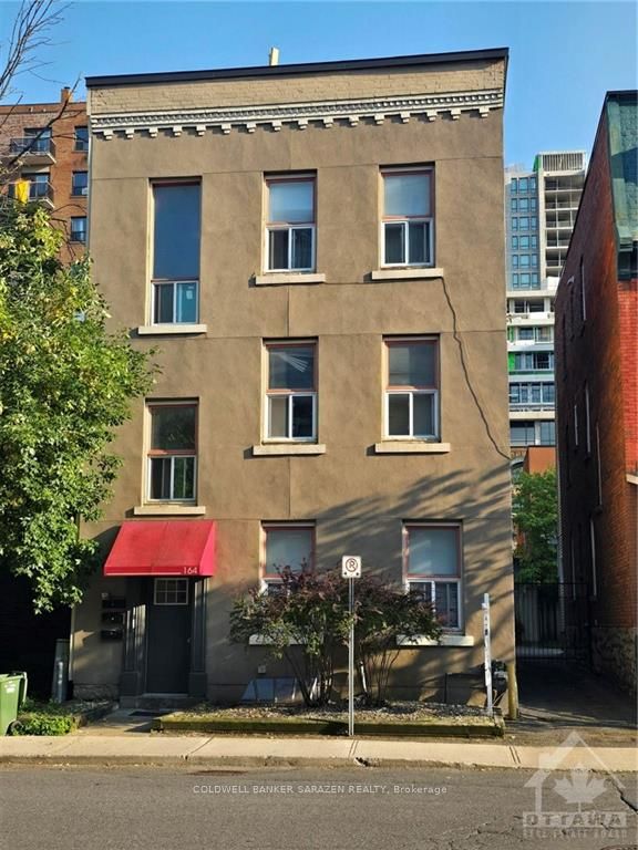 164 Clarence Street Property Photo 2