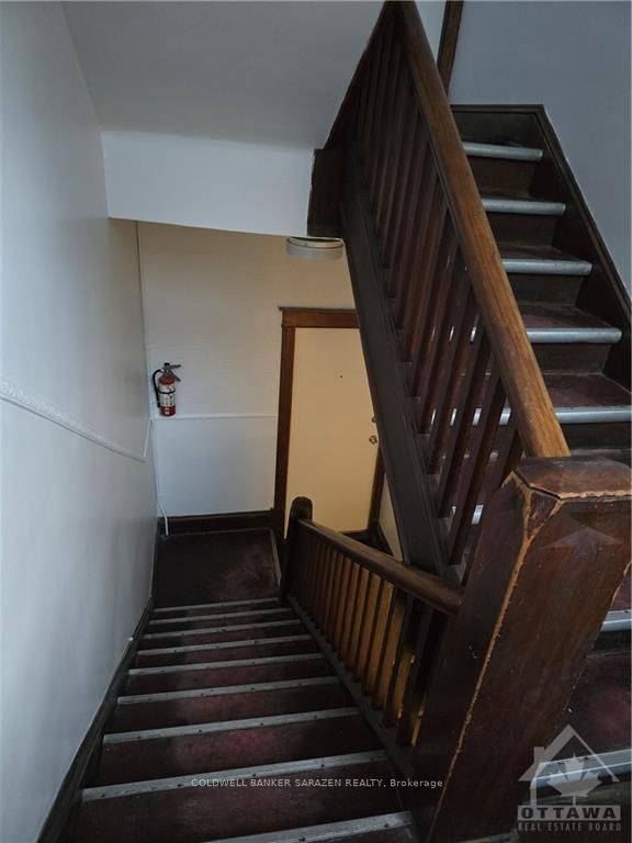 164 Clarence Street Property Photo 4