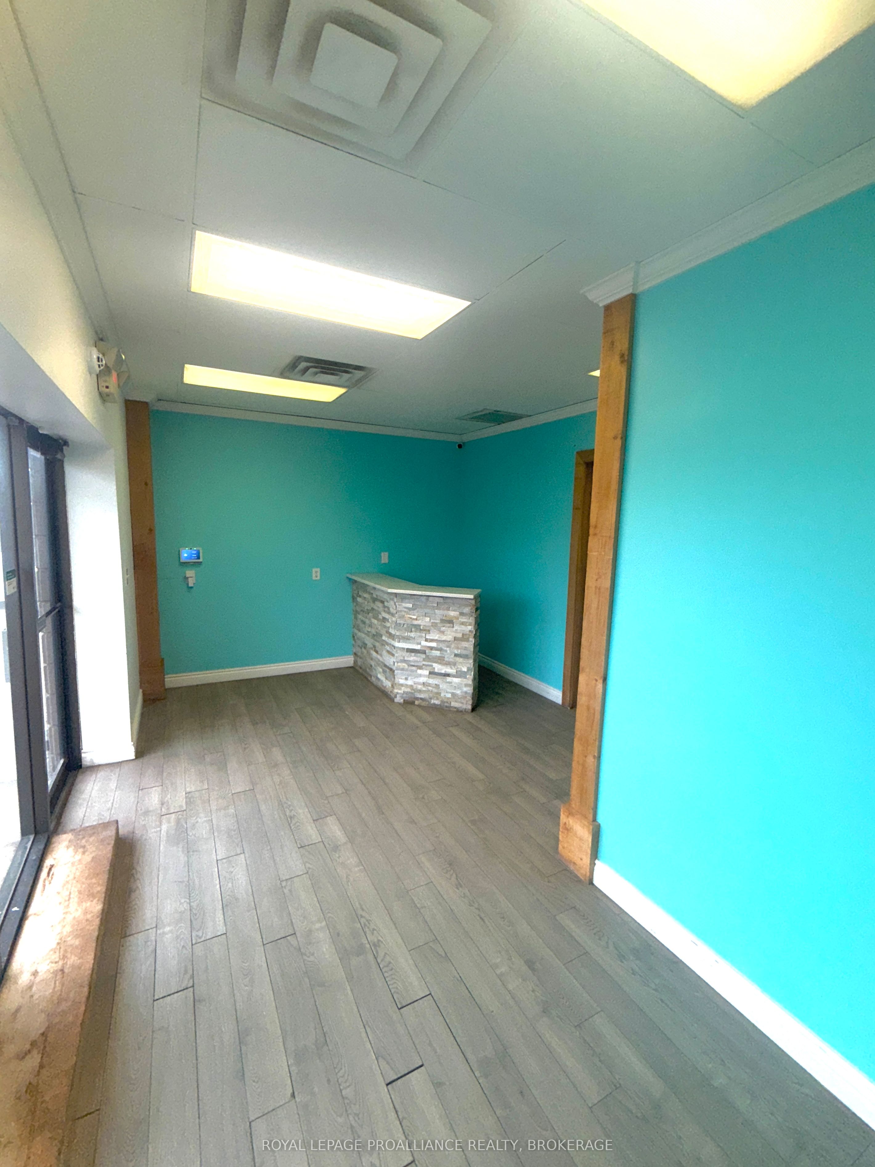 #21b - 745 Gardiners Road Property Photo 4
