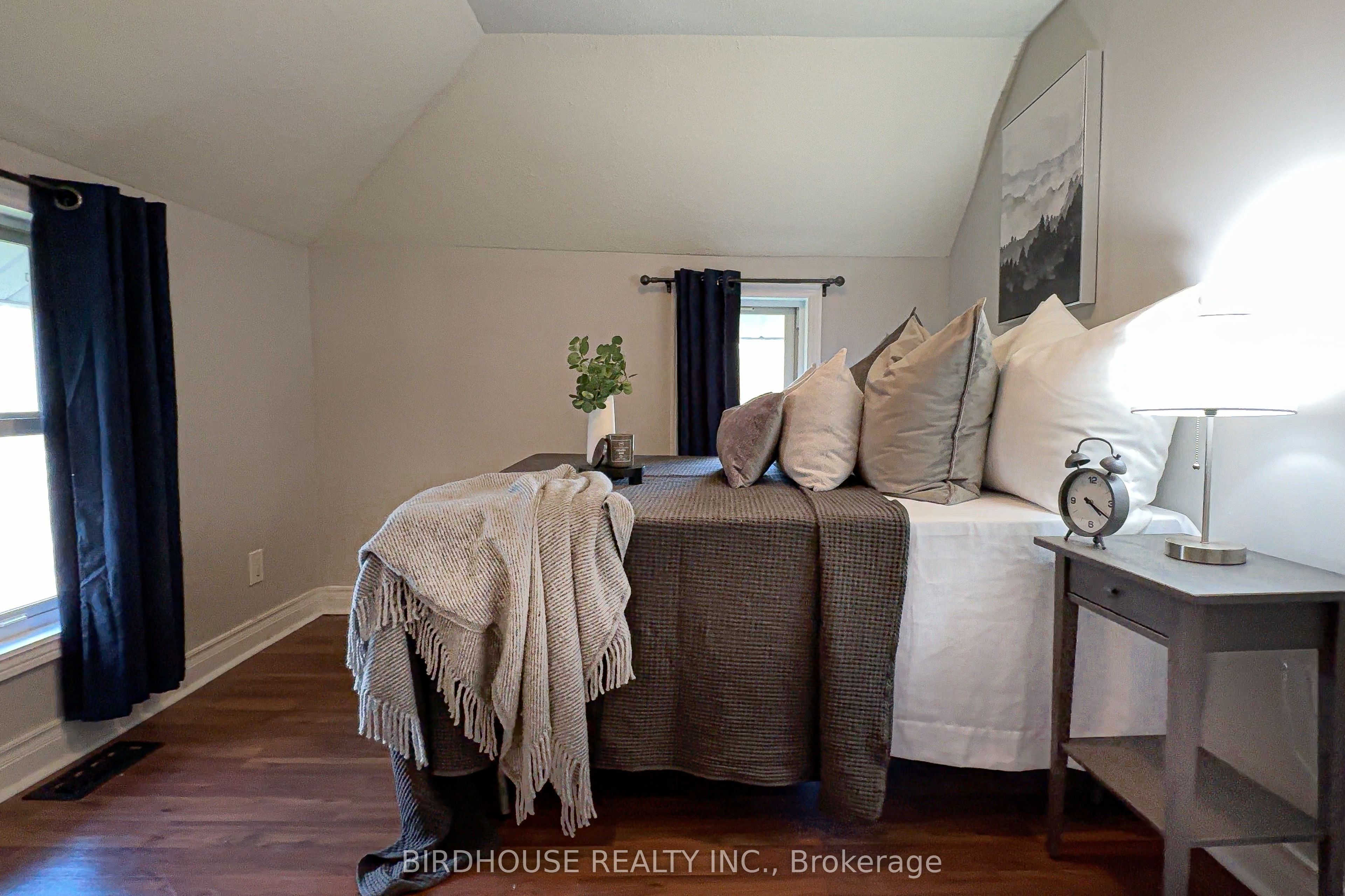 2426 County Road 48 Property Photo 21