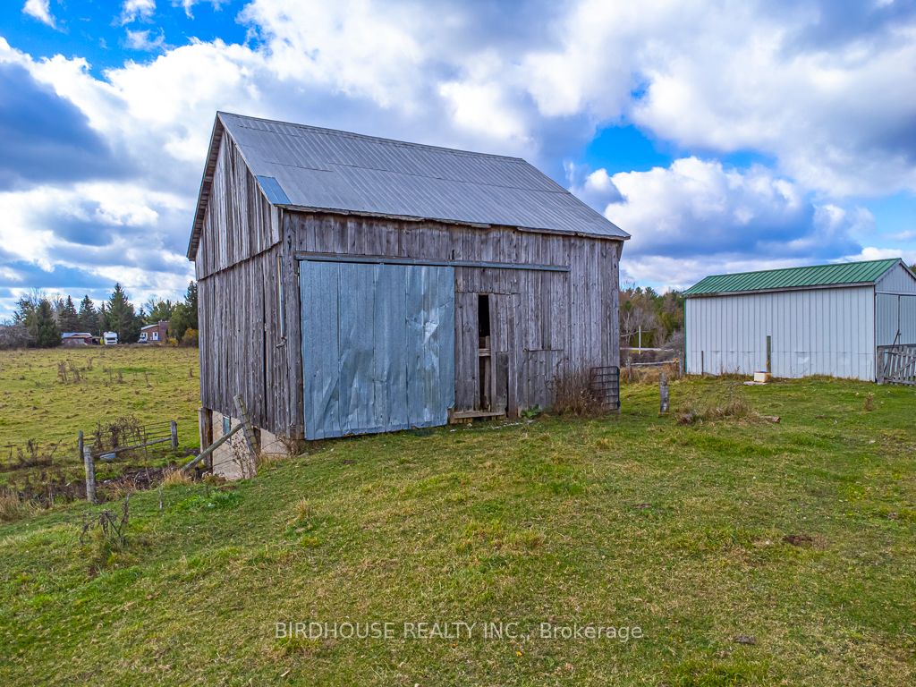 2426 County Road 48 Property Photo 30