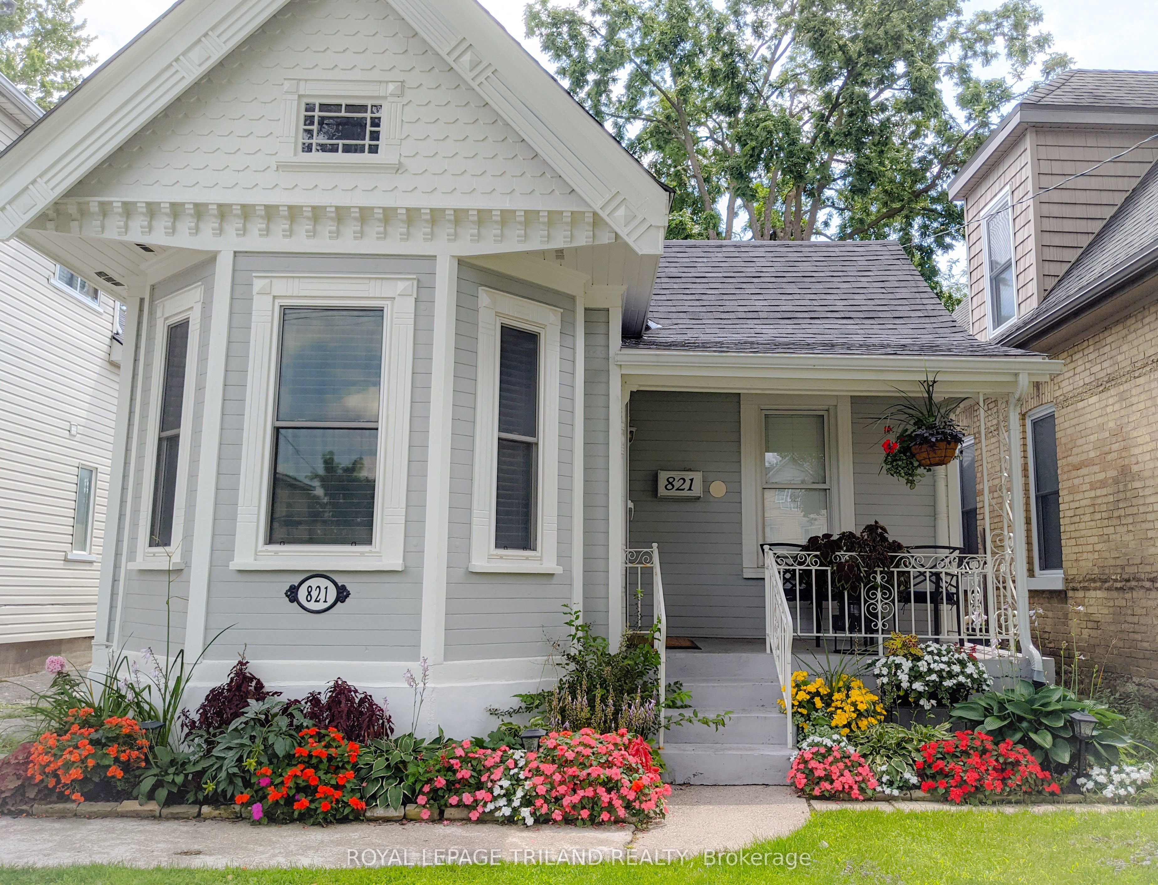 821 Queens Avenue Property Photo 1