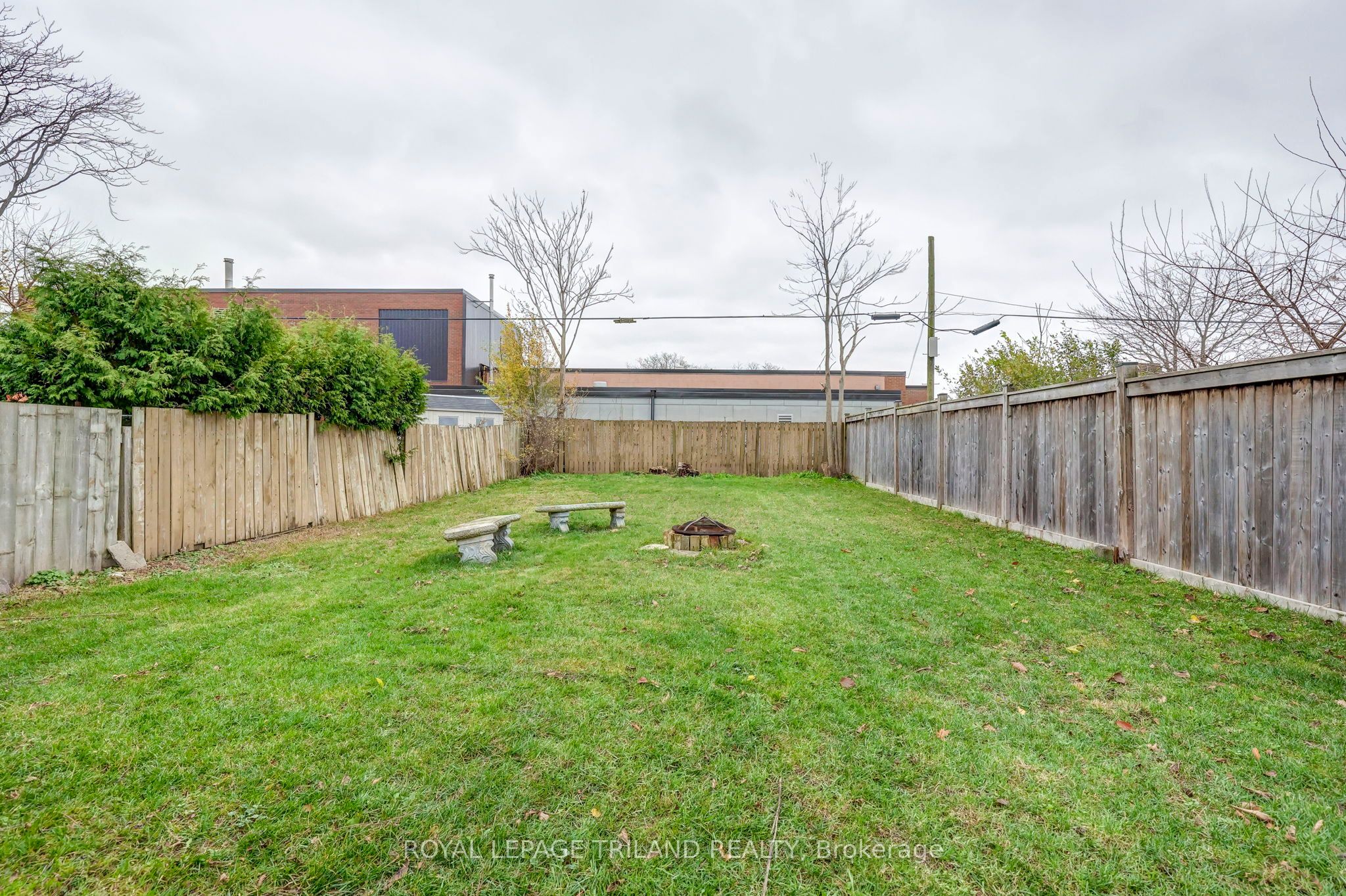 821 Queens Avenue Property Photo 28